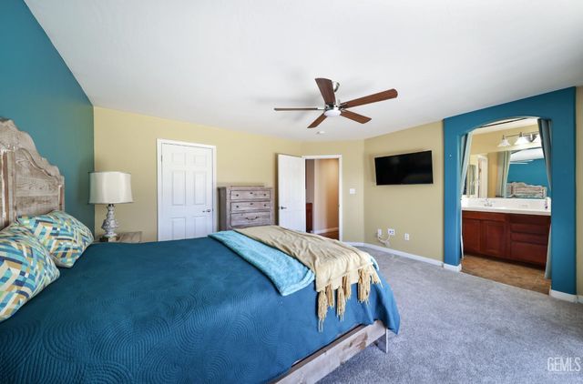 13428 Ridgeway Meadows Drive, Bakersfield, CA 93314