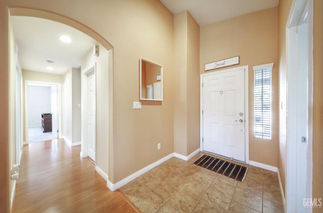 13428 Ridgeway Meadows Drive, Bakersfield, CA 93314