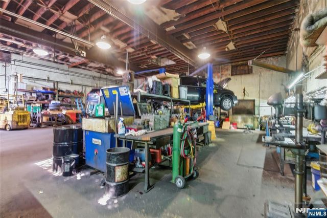 475 Westminster Place, Lodi, NJ 07644