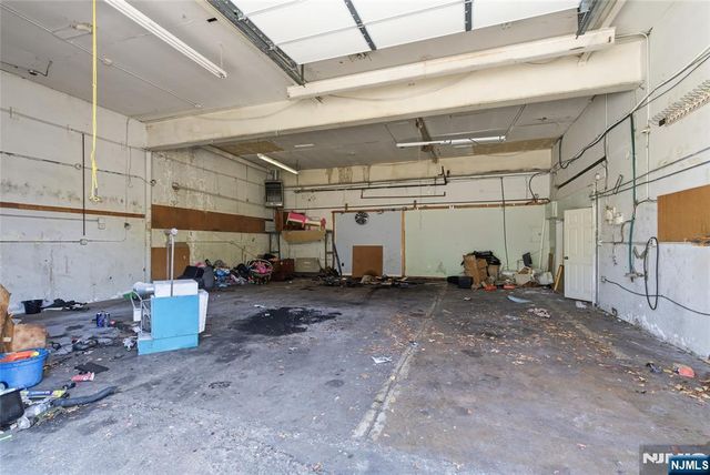 475 Westminster Place, Lodi, NJ 07644