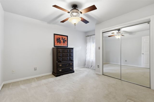 812 Sylvan Creek Drive, Lewisville, TX 75067