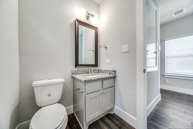 445 Natalen, San Antonio, TX 78209