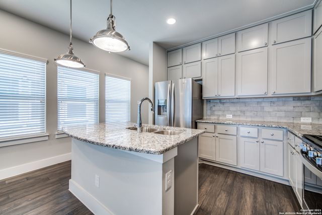 445 Natalen, San Antonio, TX 78209