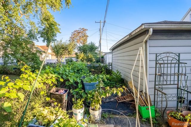 5478 Williamson Street, Dearborn, MI 48126