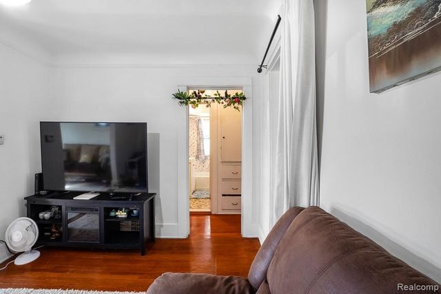 5478 Williamson Street, Dearborn, MI 48126