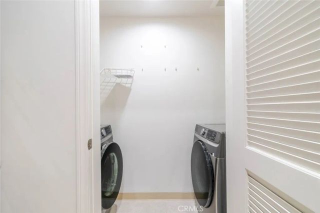 352 Caruso Avenue, Glendale, CA 91210