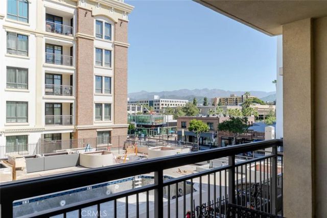 352 Caruso Avenue, Glendale, CA 91210