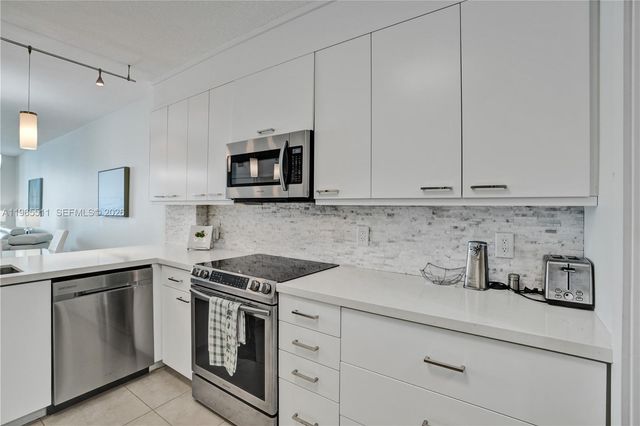 18100 N Bay Rd 508, Sunny Isles Beach, FL 33160