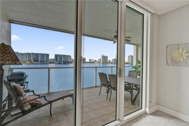 18100 N Bay Rd 508, Sunny Isles Beach, FL 33160