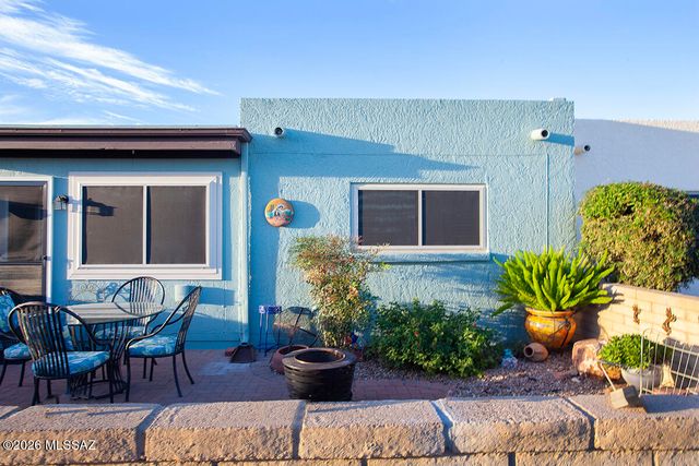 1264 W Camino Lucientes, Green Valley, AZ 85622