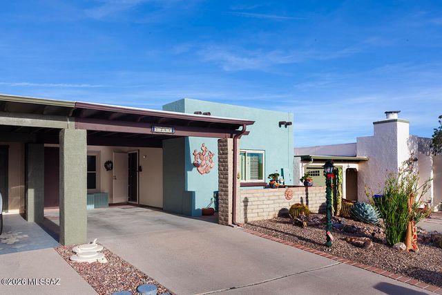 1264 W Camino Lucientes, Green Valley, AZ 85622