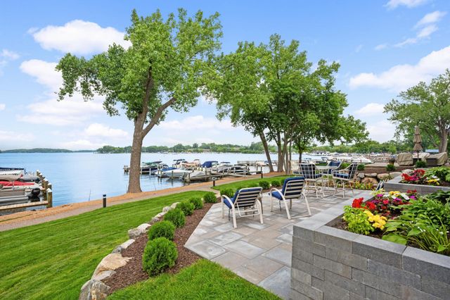 603 Lake Street 115, Excelsior, MN 55331