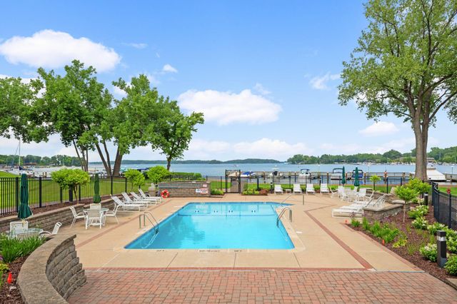 603 Lake Street 115, Excelsior, MN 55331