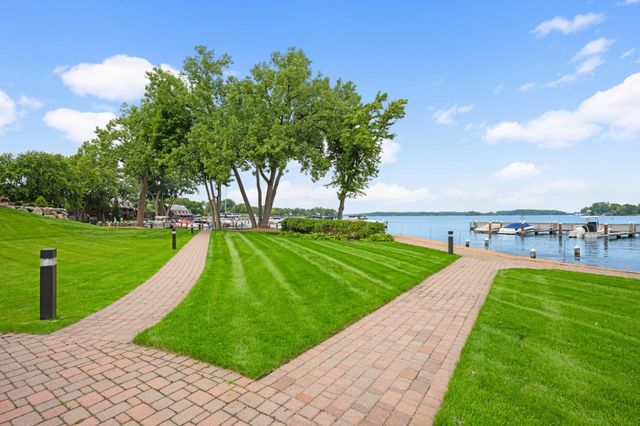 603 Lake Street 115, Excelsior, MN 55331