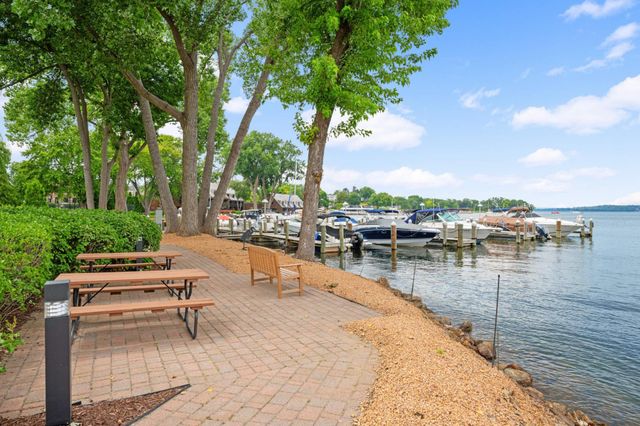 603 Lake Street 115, Excelsior, MN 55331