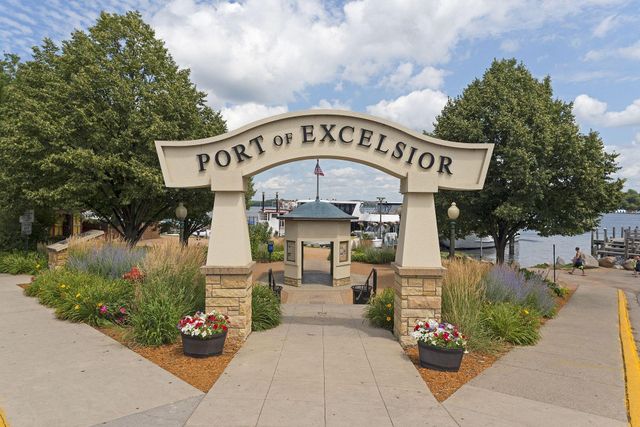 603 Lake Street 115, Excelsior, MN 55331