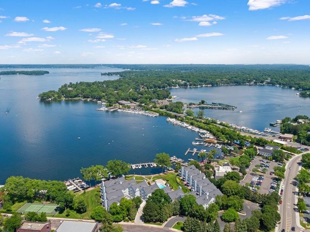 603 Lake Street 115, Excelsior, MN 55331