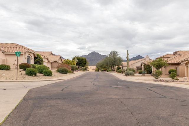 19204 N 92nd Street, Scottsdale, AZ 85255