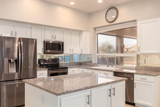 19204 N 92nd Street, Scottsdale, AZ 85255