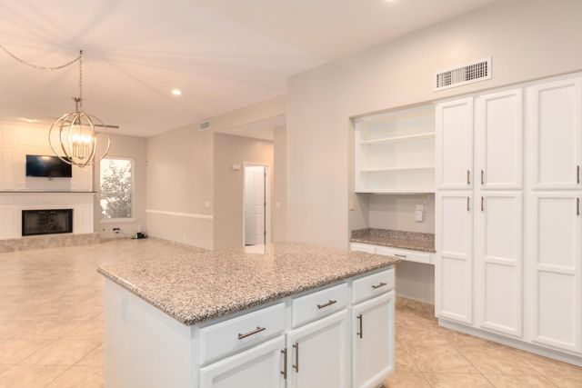 19204 N 92nd Street, Scottsdale, AZ 85255