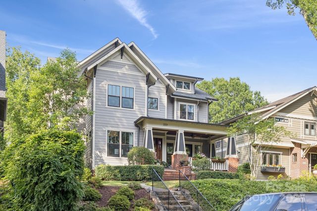 2221 Kenmore Avenue, Charlotte, NC 28204