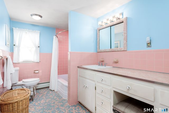 33 Ash Road, South Windsor, CT 06074