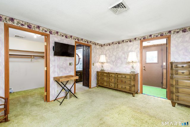 33 Ash Road, South Windsor, CT 06074