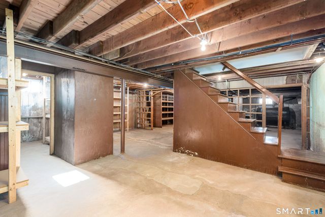 33 Ash Road, South Windsor, CT 06074