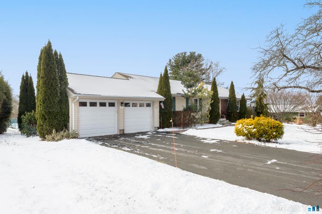 33 Ash Road, South Windsor, CT 06074