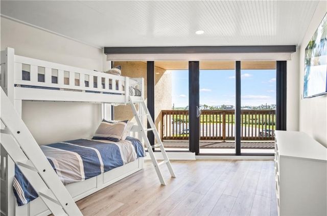 1000 Lantana Dr 301, Port Aransas, TX 78373