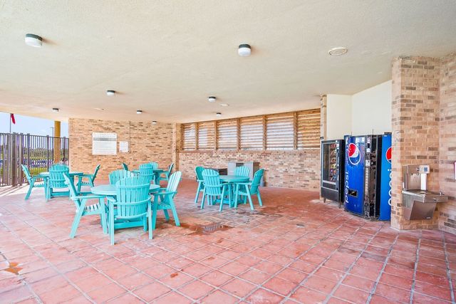 1000 Lantana Dr 301, Port Aransas, TX 78373