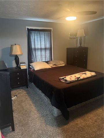 106 S Fostoria Avenue, Springfield, OH 45505
