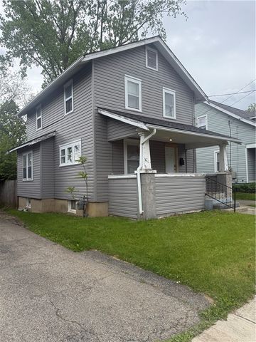 106 S Fostoria Avenue, Springfield, OH 45505
