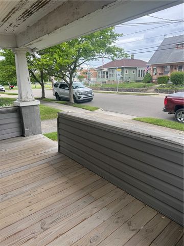 106 S Fostoria Avenue, Springfield, OH 45505