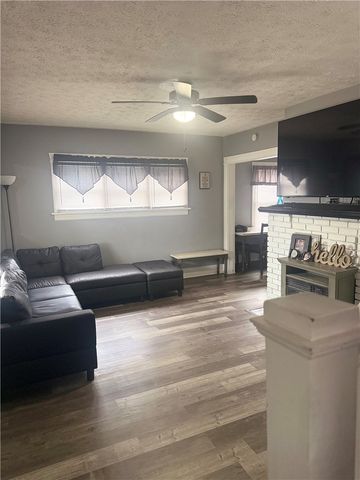 106 S Fostoria Avenue, Springfield, OH 45505