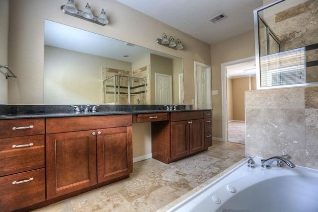 940 W 26th Street, Houston, TX 77008