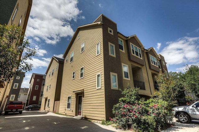 940 W 26th Street, Houston, TX 77008