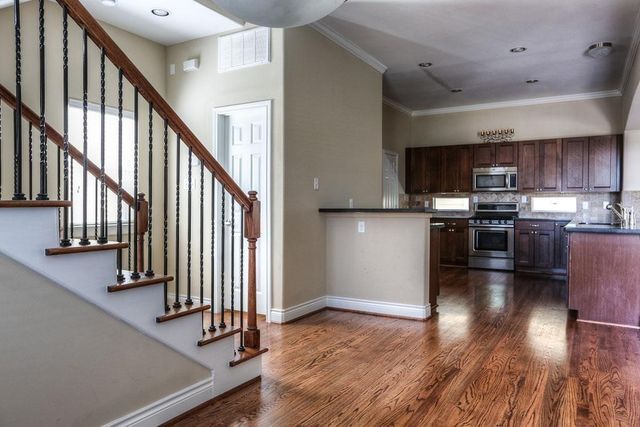 940 W 26th Street, Houston, TX 77008