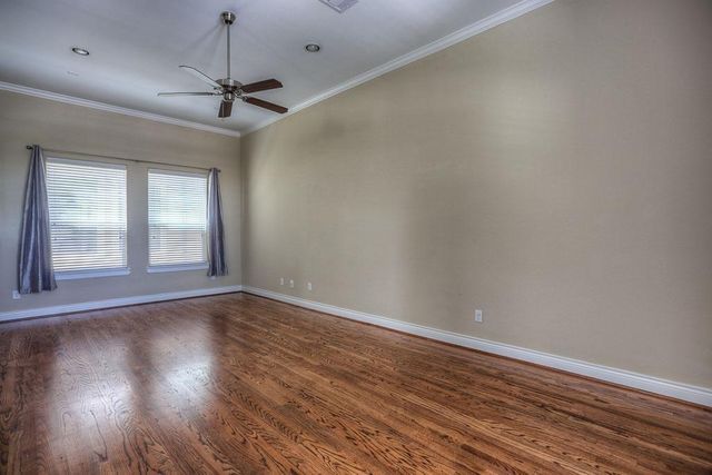 940 W 26th Street, Houston, TX 77008