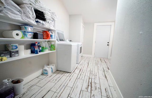 117 YALE, San Antonio, TX 78205