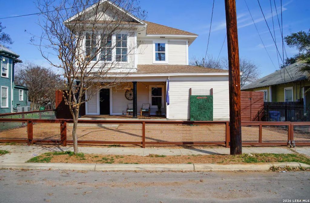 117 YALE, San Antonio, TX 78205