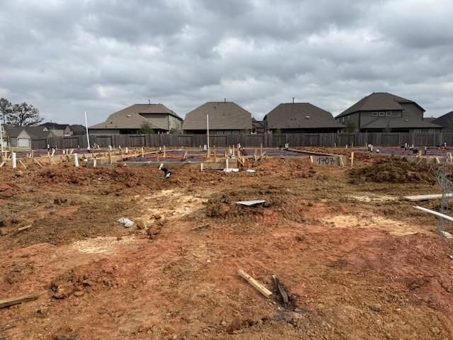 1707 Pecan Woods Lane, Conroe, TX 77301