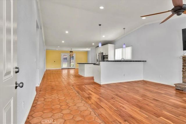 620 Meadow Grove Place, Escondido, CA 92027