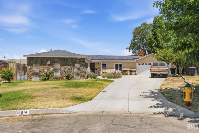 814 Bamboo Court, Tehachapi, CA 93561