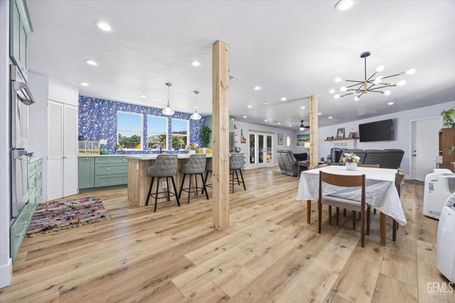 814 Bamboo Court, Tehachapi, CA 93561