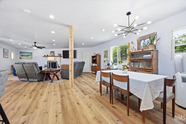 814 Bamboo Court, Tehachapi, CA 93561