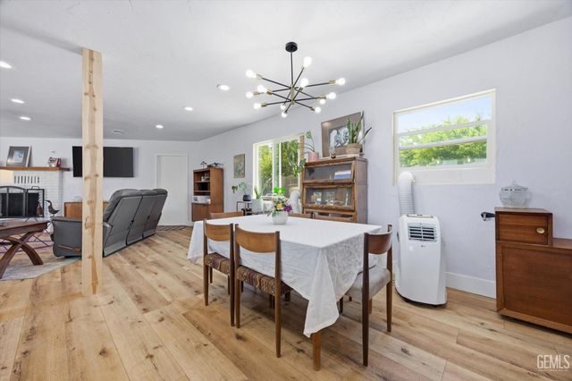814 Bamboo Court, Tehachapi, CA 93561