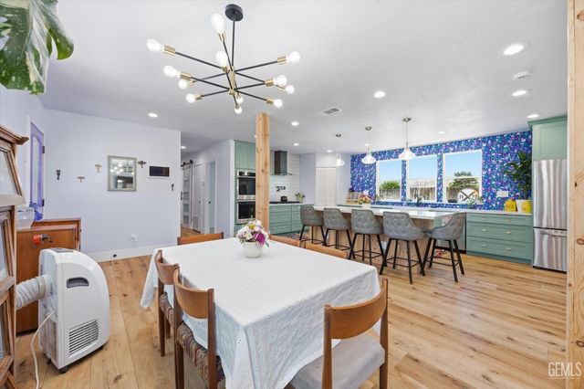 814 Bamboo Court, Tehachapi, CA 93561