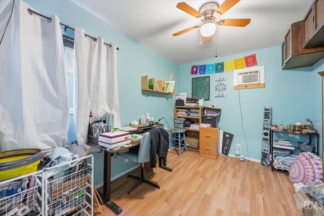 814 Bamboo Court, Tehachapi, CA 93561