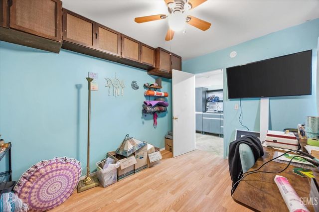 814 Bamboo Court, Tehachapi, CA 93561